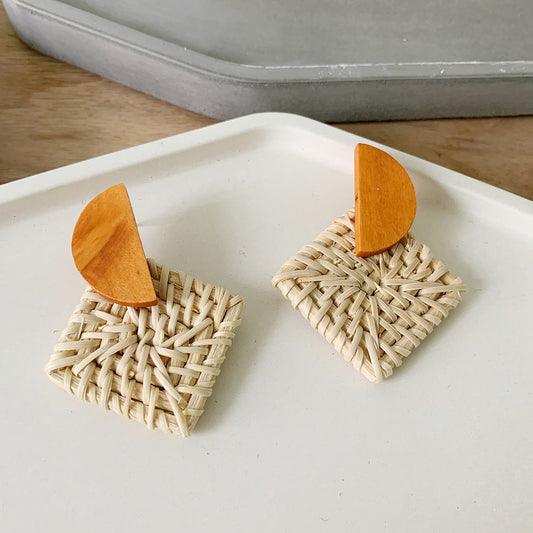 Tiu Earrings