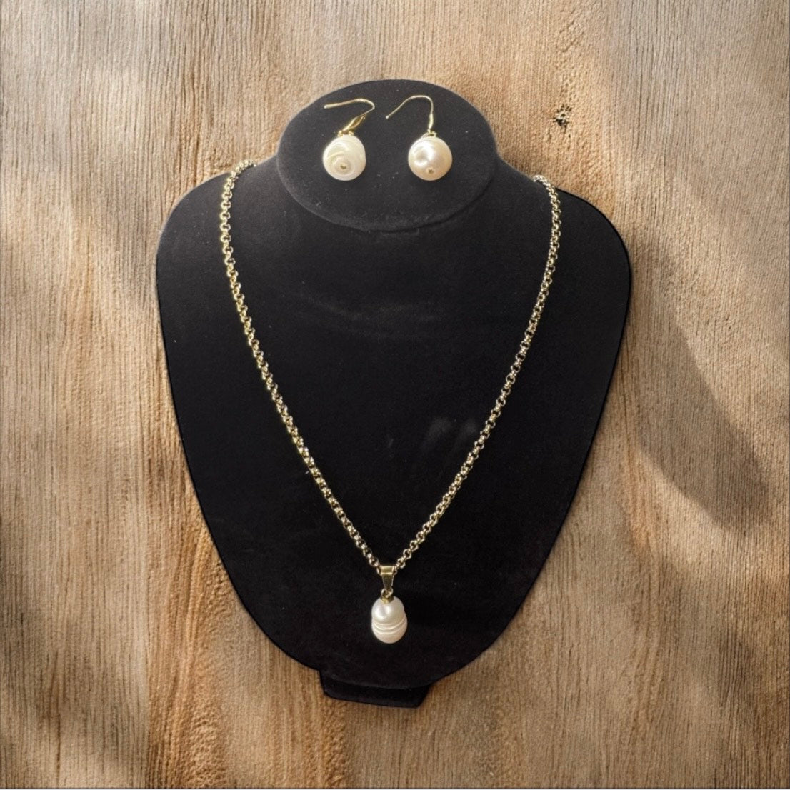 MINA FRESHWATER SET(White)