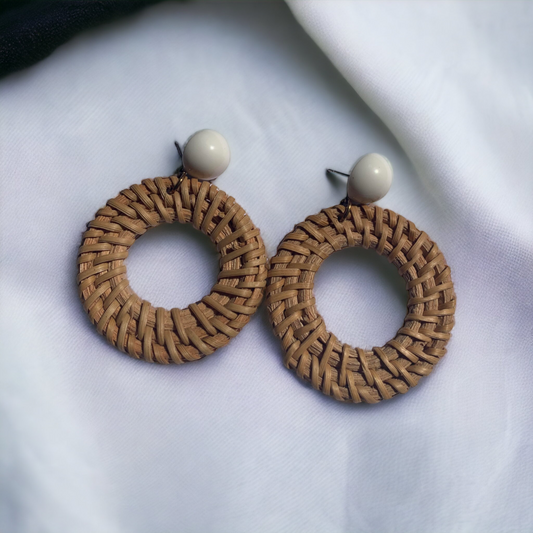 Viuli Earring